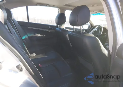 2010 Infiniti G37X z USA, uszkodzony, nr VIN JN1CV6AR1AM252688